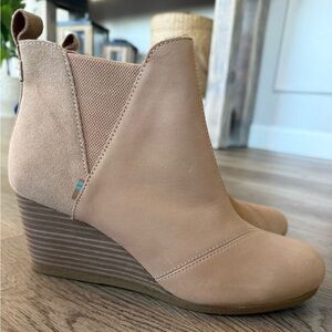 Tom’s  Booties sz 9.5